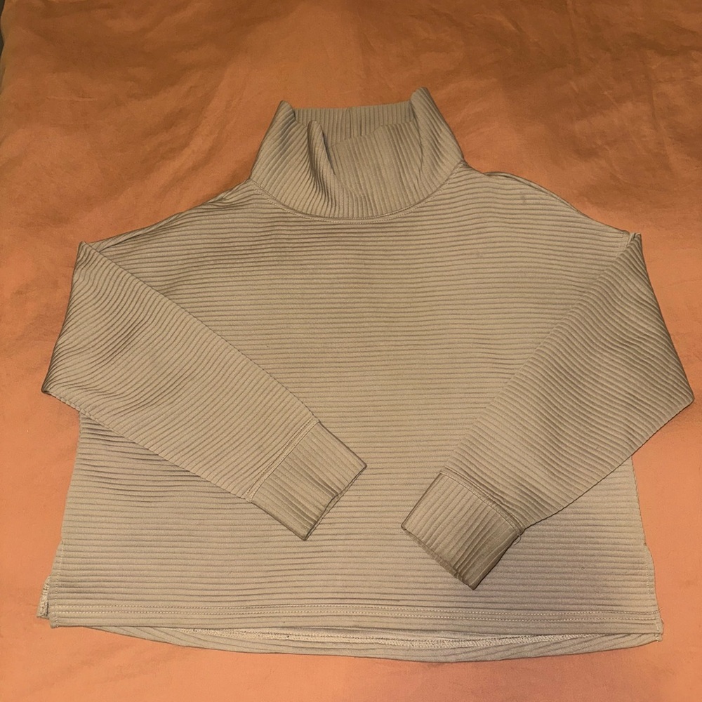 Athleisure turtle neck